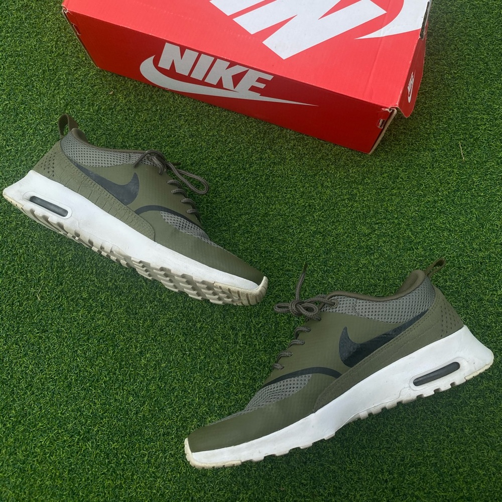 Nike Air Max Thea Olive